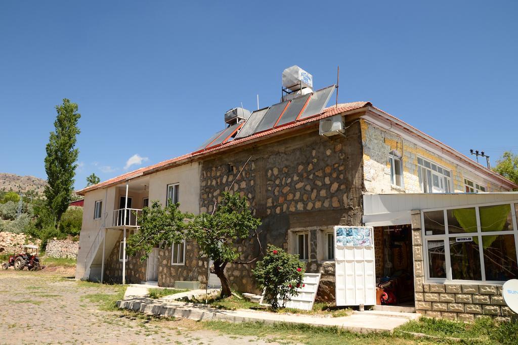 Karadut Pension Nemrut Exteriör bild